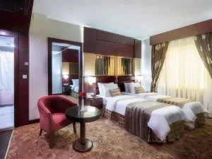 سوئیت 1 خوابه هتل الماس 1 مشهد