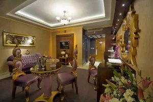 اتاق پرزیدنت هتل قصر الماس مشهد