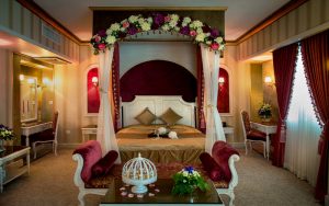 اتاق دبل رویال لاکچری هتل قصر الماس مشهد