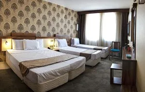 اتاق هتل هاترا مشهد