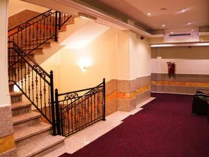 راهرو هتل آتی مشهد