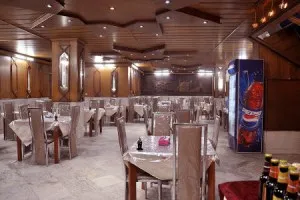 رستوران هتل هرند مشهد