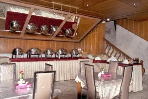 رستوران هتل هرند مشهد