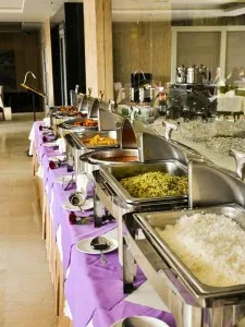 رستوران هتل حیات شرق مشهد (هتل سارا )