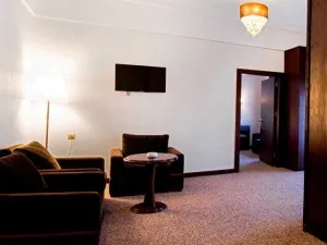 اتاق هتل جواهر شرق مشهد