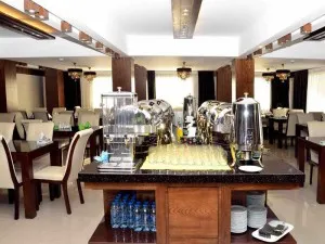 رستوران هتل جواهر شرق مشهد