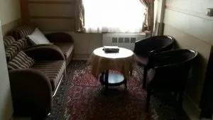 اتاق هتل آپارتمان اخوان مشهد
