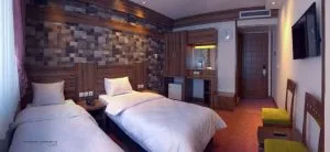 تصویر اتاق هتل کارن مشهد