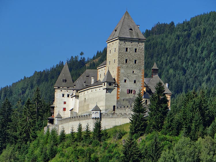 وحشت در قلعه موشم اتریش