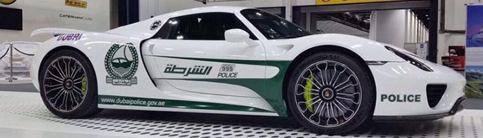 ماشین پلیس دبی