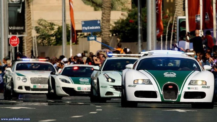 ماشین پلیسهای دبی