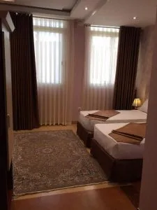 نمای اتاق هتل سقا مشهد