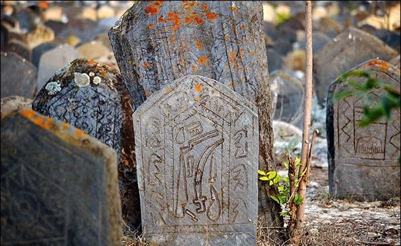 قبرستان سفیدچاه مازندران