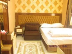 اتاق هتل هرمس مشهد