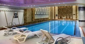 استخر هتل الماس نوین