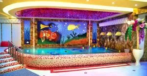 استخر هتل الماس نوین