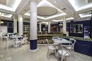 رستوران هتل بین المللی قصر مشهد