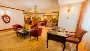 آپارتمان رویال