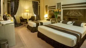 اتاق 3 تخته هتل آفتاب شرق مشهد