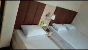 اتاق هتل آپارتمان سبز طلایی مشهد