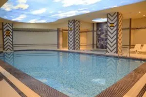 استخر هتل سارینا مشهد