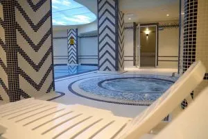 مجموعه آبی هتل سارینا مشهد