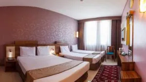 اتاق 4 تخته هتل هاترا مشهد