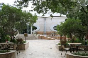 هتل تعطیلات کیش