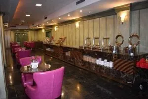 کافی شاپ هتل داریوش کیش