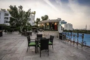 کافی شاپ هتل داریوش کیش