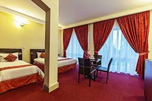 اتاق 3 تخته هتل لوتوس کیش