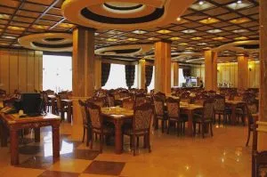 رستوران هتل پارمیدا کیش