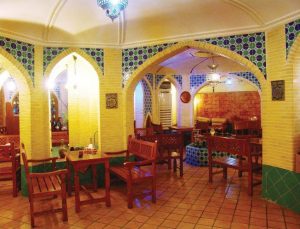 رستوران سنتی هتل پارمیس کیش