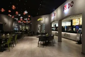 رستوران فودلند کیش