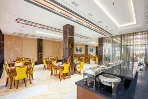 رستوران هتل آتامان قشم