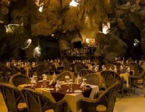 رستوران هتل صدف کیش