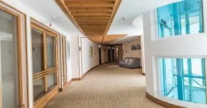 راهرو هتل صدف کیش