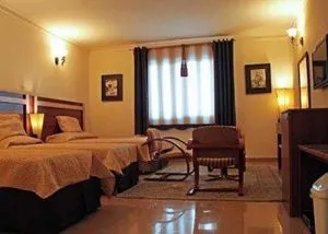 اتاق 3 تخته هتل پانیذ کیش