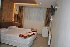 اتاق دبل هتل پانیذ کیش