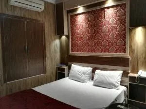 اتاق دبل هتل پانیذ کیش