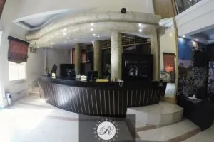 پذیرش هتل رویان قائم کیش