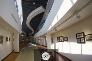 راهرو هتل رویان قائم کیش