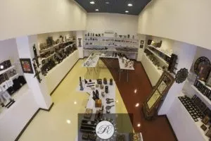 فروشگاه هتل رویان قائم کیش