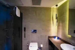 هتل نوکسین دولوکس