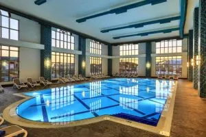 هتل سانیس افس رویال کوشاداسی