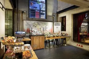 هتل ایکونیک دپابلیک