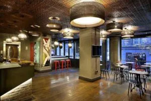 هتل ایکونیک دپابلیک