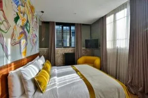 هتل ایکونیک دپابلیک