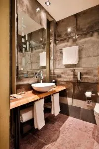 هتل ایکونیک دپابلیک