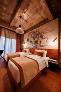 هتل ایکونیک دپابلیک